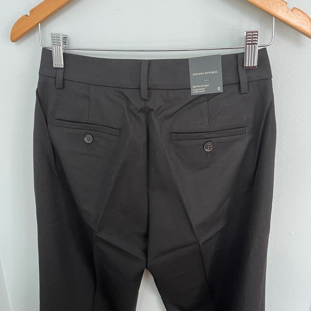 Tailored High-Waist Wide-Leg Pants - Black - Picture 15 of 16